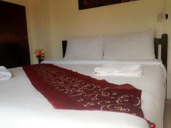 3 Bees 3* Krabi